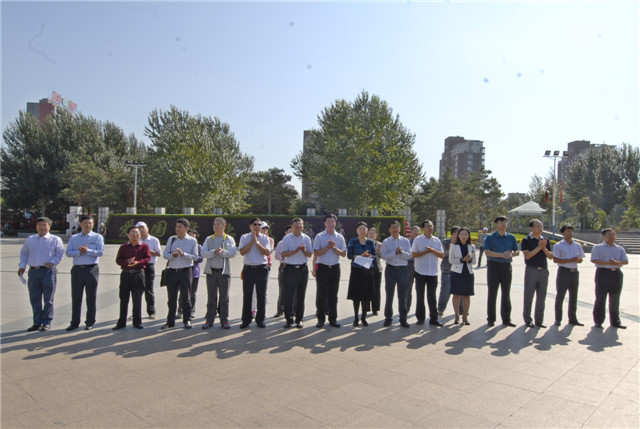 5e74237b06c64.jpg 755b9ec65f08c310340e554d0f16b8f8.jpg