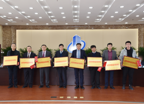 5e78797da31e8.jpg dac5b71dcf1e8644405a20fb1c64e8d3.jpg