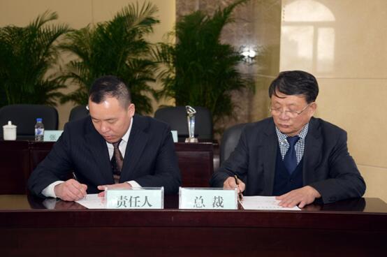 5e7aae2331748.jpg 85d54ba2421940b45cd76fd8de6791d9.jpg